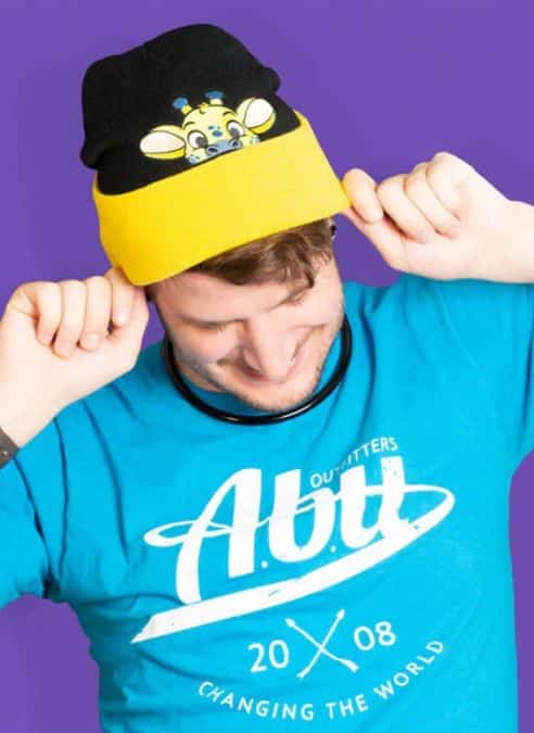 ABUniverse Beanie Giraffe