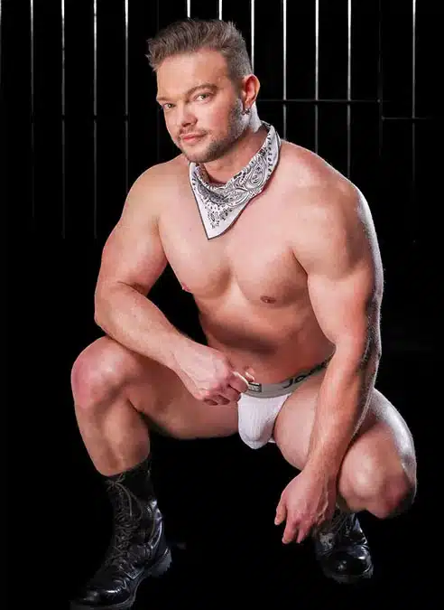 Mr. S Neck Hanky with Zipper Pocket White