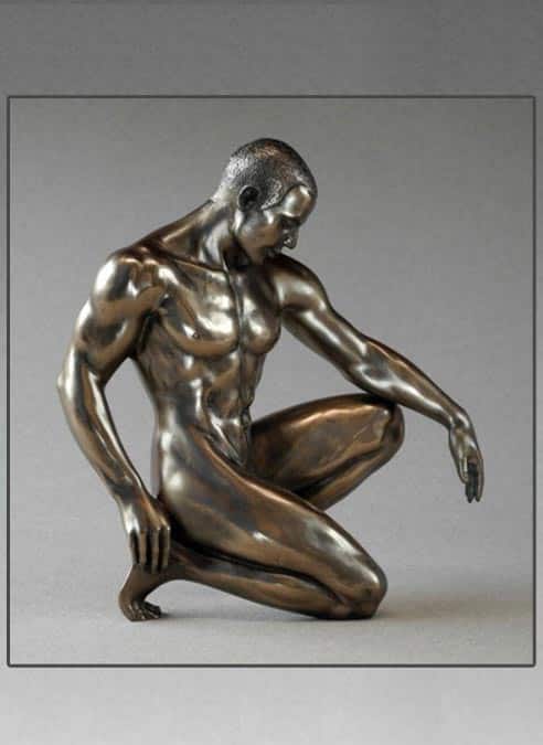 Parastone Statue Kneeling Man