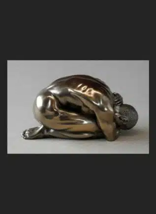 Parastone Statue Man Kneeling